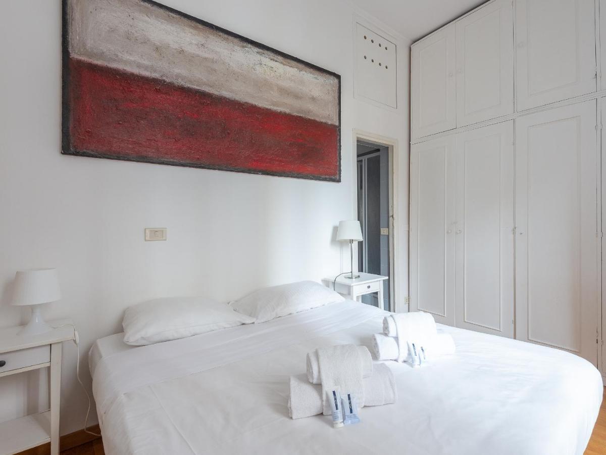 Luxury One Bedroom Fori Imperiali โรม ภายนอก รูปภาพ
